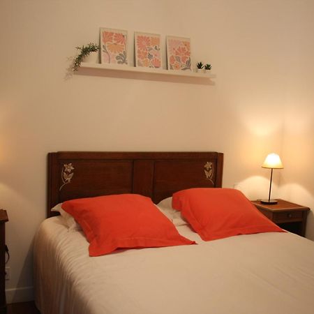 Gite Chez Mamie - 7 Personnes A Sainte Livrade Sur Lot Exterior photo